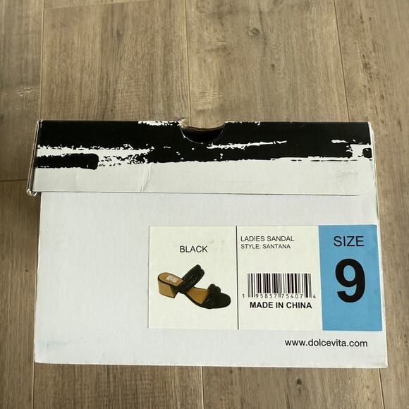 Dolce Vita Black Woven Sandals - Picture 6 of 8